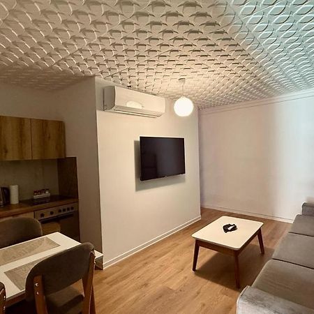 Host Elios Tirana Lägenhet Exteriör bild